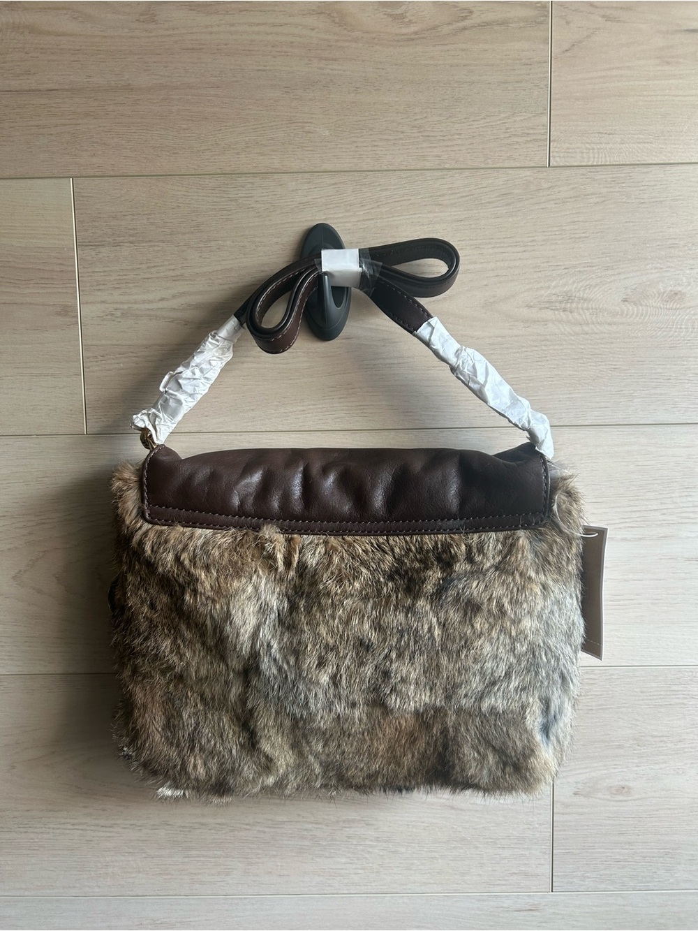 Michael Kors Sloan Rabbit Fur and Leather Shoulder Crossbody Bag NWT - Picture 7 of 14